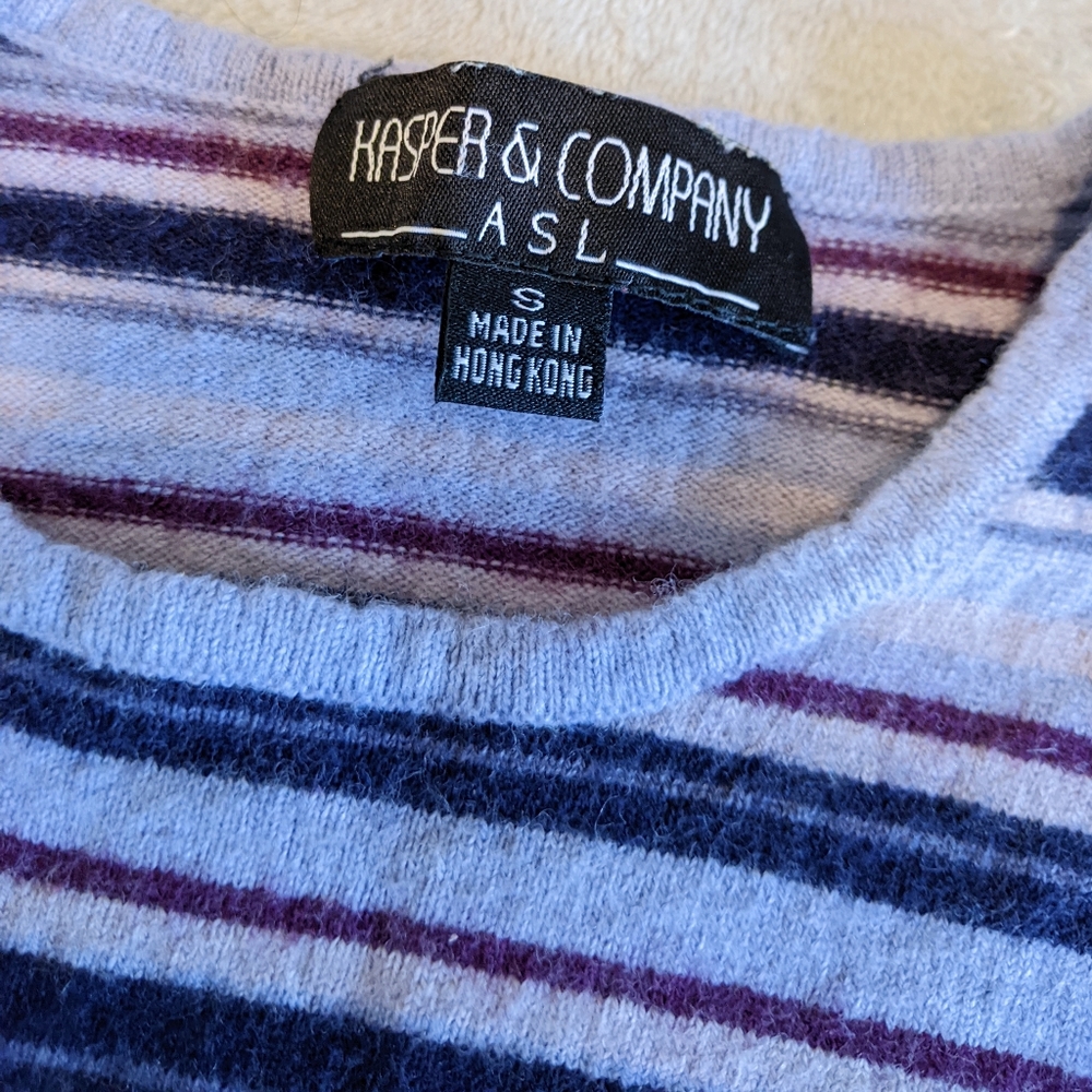 * DONATED * Vintage | 90s striped lambswool top - Picture 2 of 6